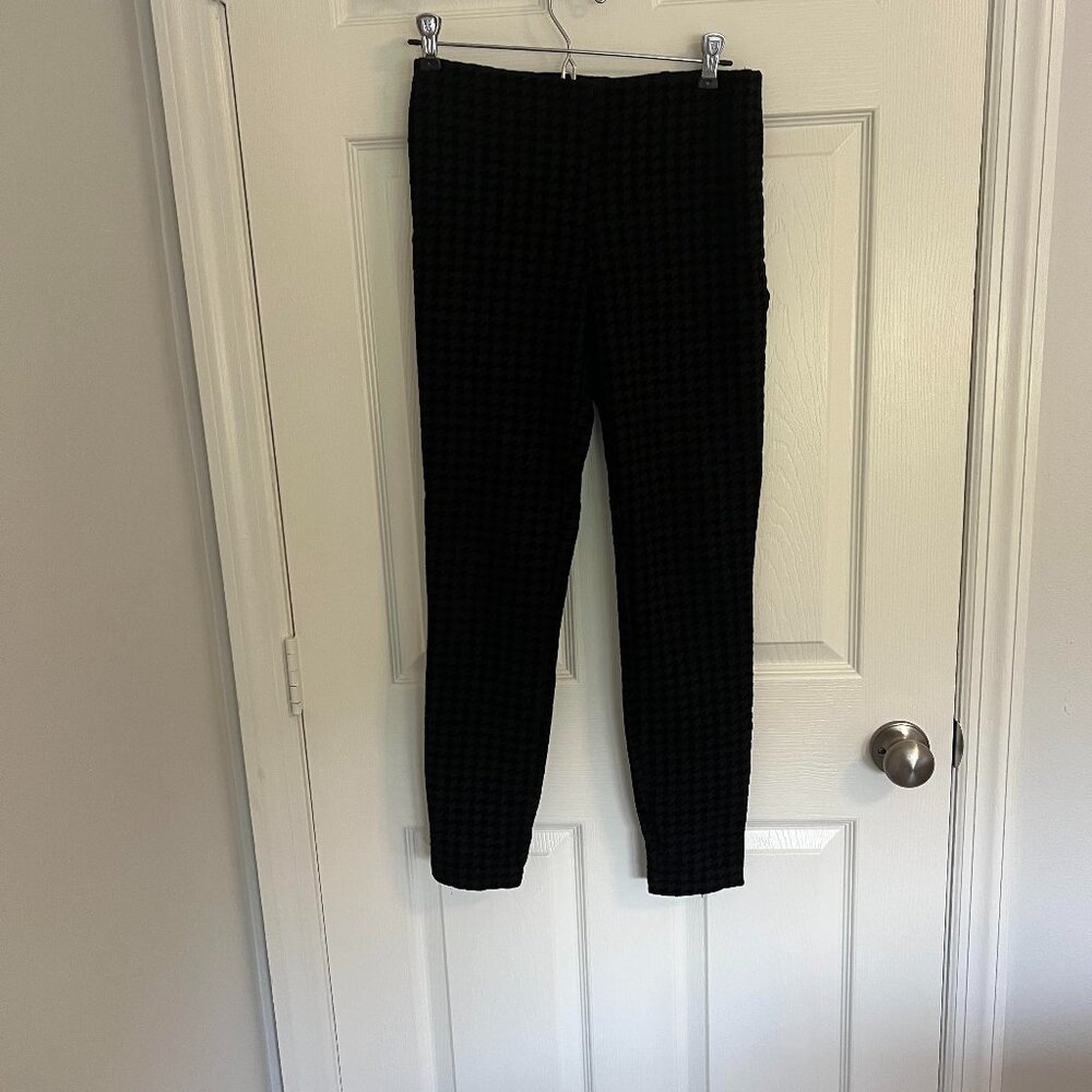 SmallBlack Velvet Pattern Leggings